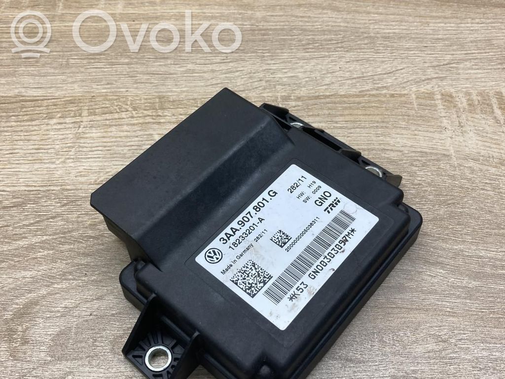 Volkswagen PASSAT B7 Hand brake control module 