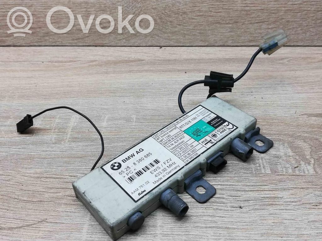 BMW 5 E39 Antenos stiprintuvas 