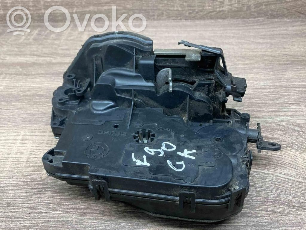 BMW X3 E83 Rear door lock 