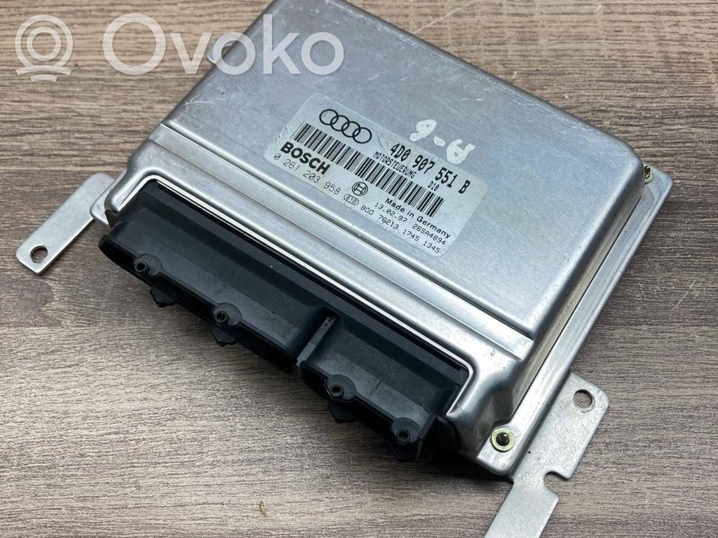 Audi A6 S6 C4 4A Engine control unit/module ECU 