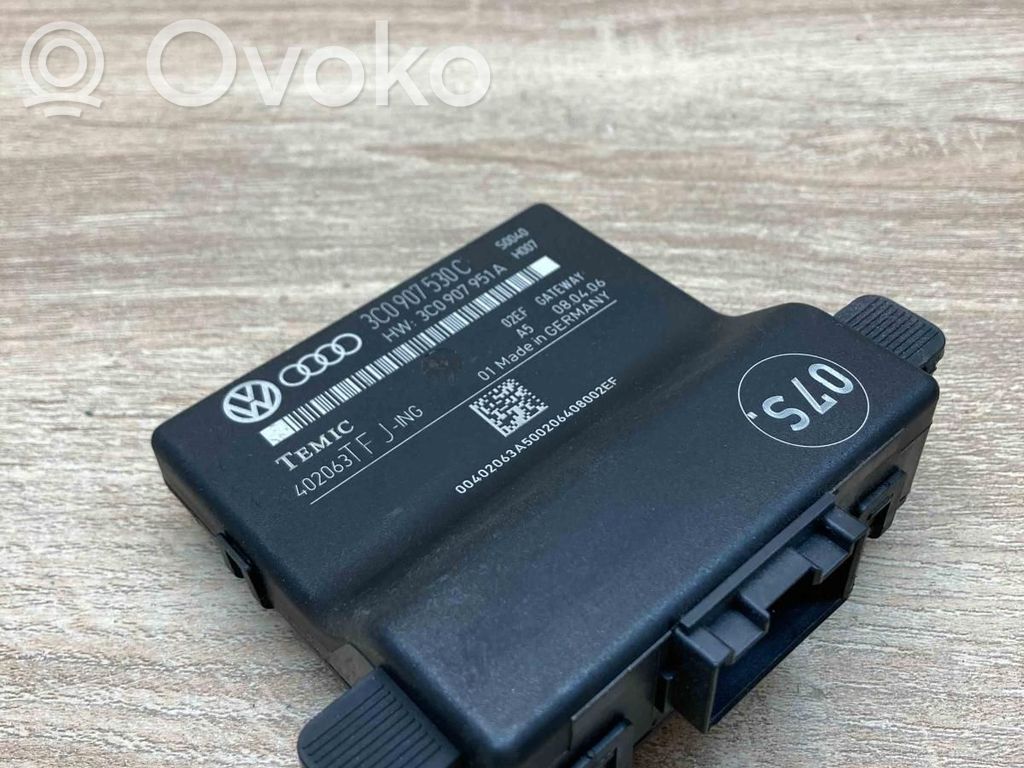 Volkswagen PASSAT B6 Gateway control module 