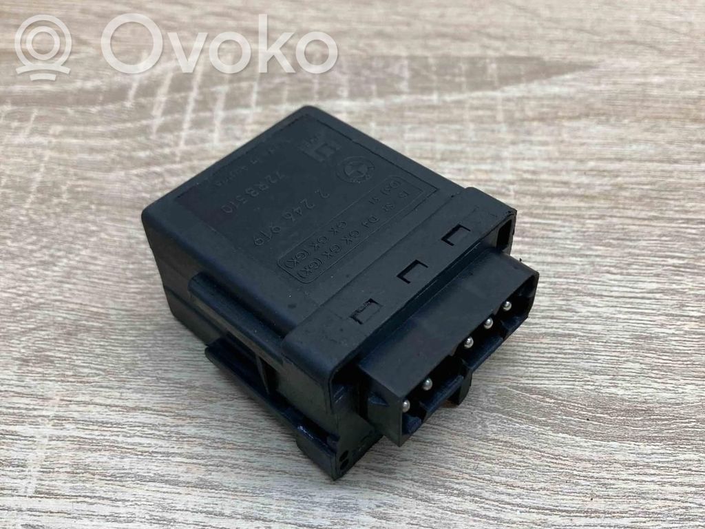 BMW 3 E46 Glow plug pre-heat relay 