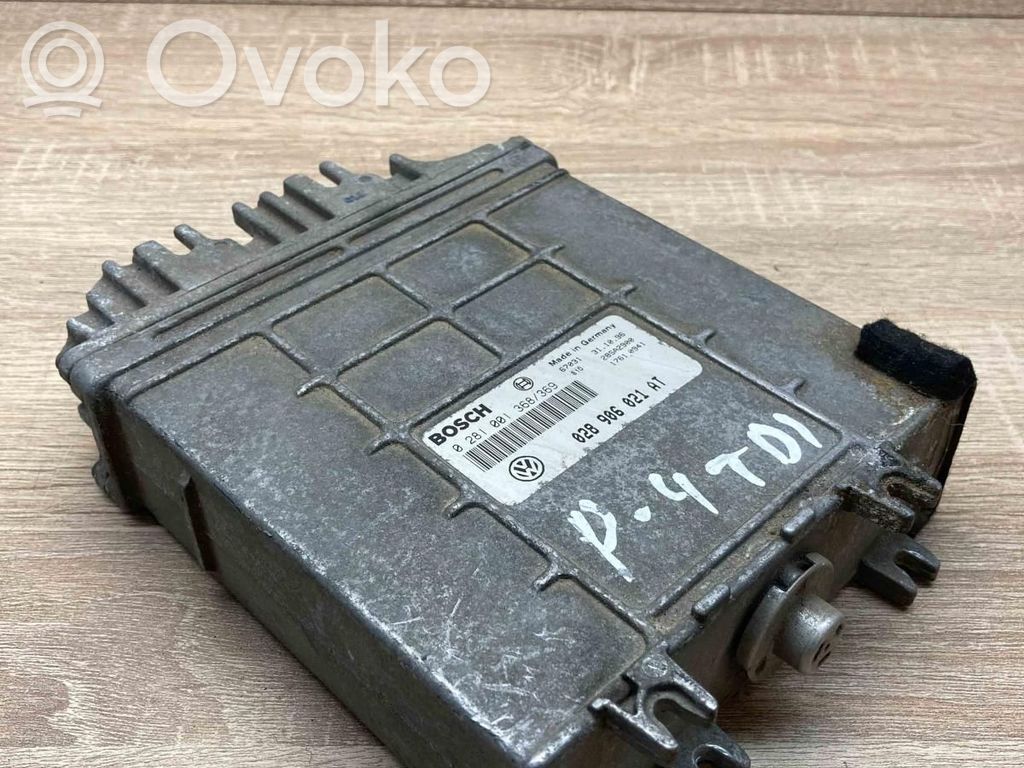 Volkswagen Golf III Engine control unit/module ECU 