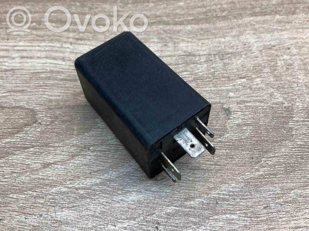 Inne przekaźniki   811919098B,05896410,68