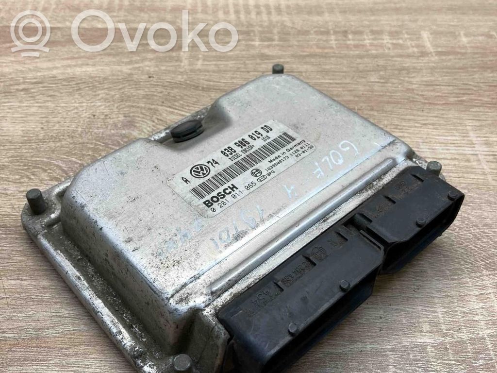 Volkswagen Golf IV Engine control unit/module ECU 