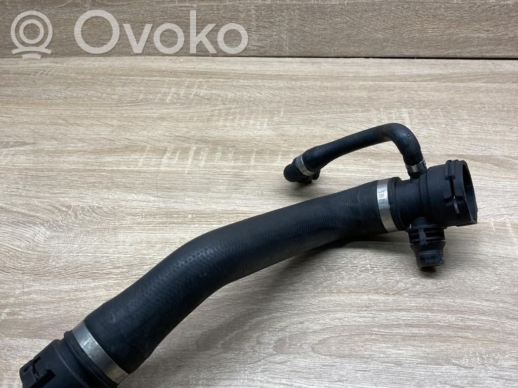 BMW 1 E81 E87 Engine coolant pipe/hose 
