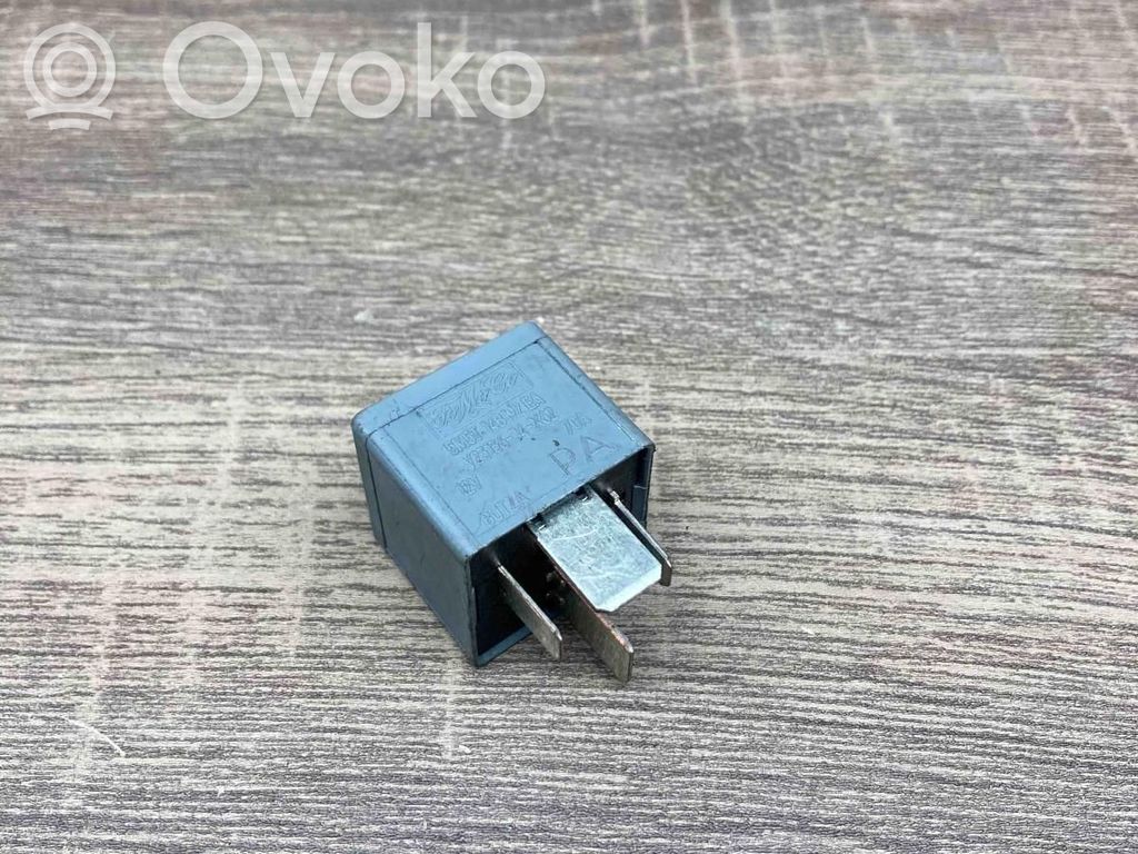 Ford Mondeo Mk III Other relay 