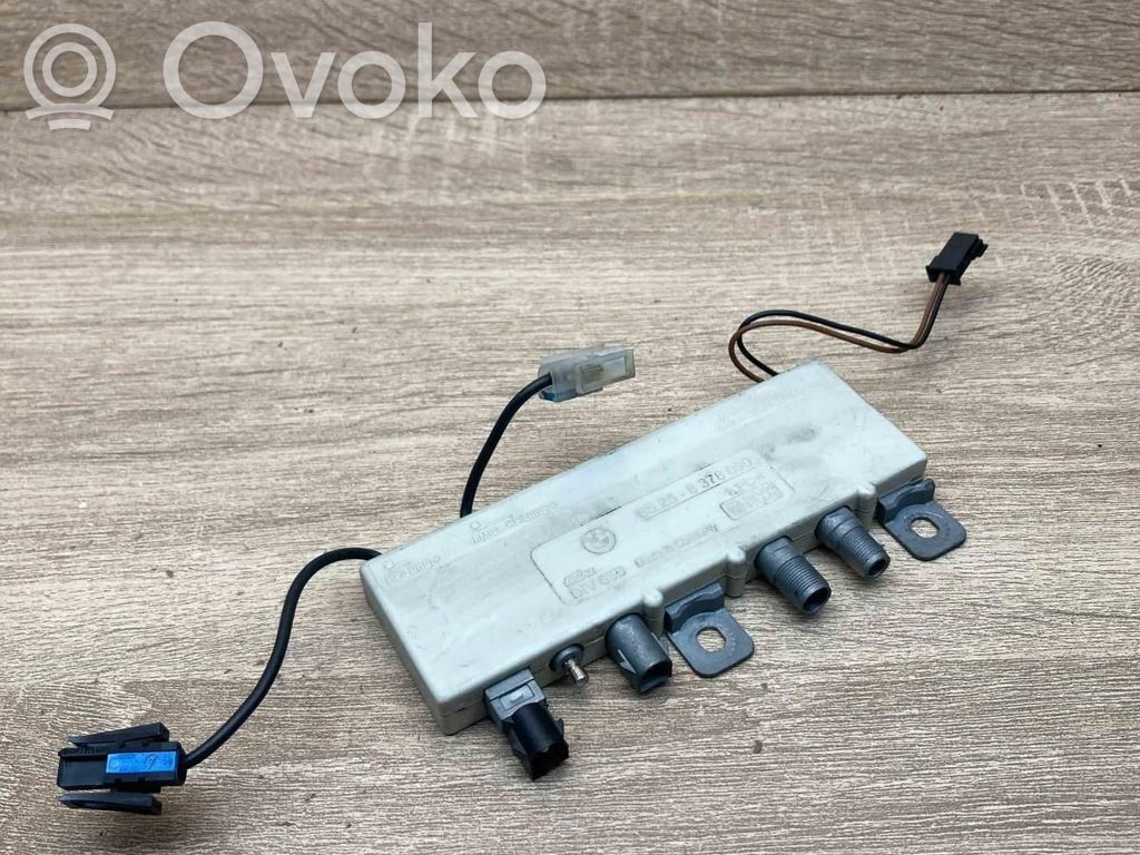 BMW 5 E39 Antenos stiprintuvas 