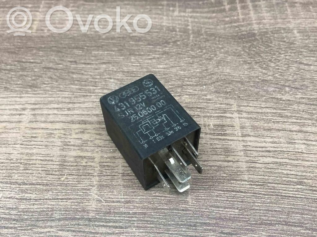 Audi 80 90 B3 Other relay 