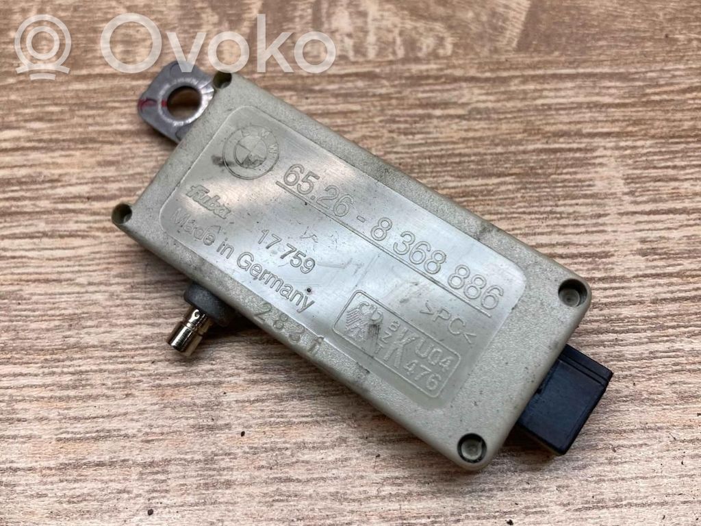 BMW 5 E39 Antenos stiprintuvas 