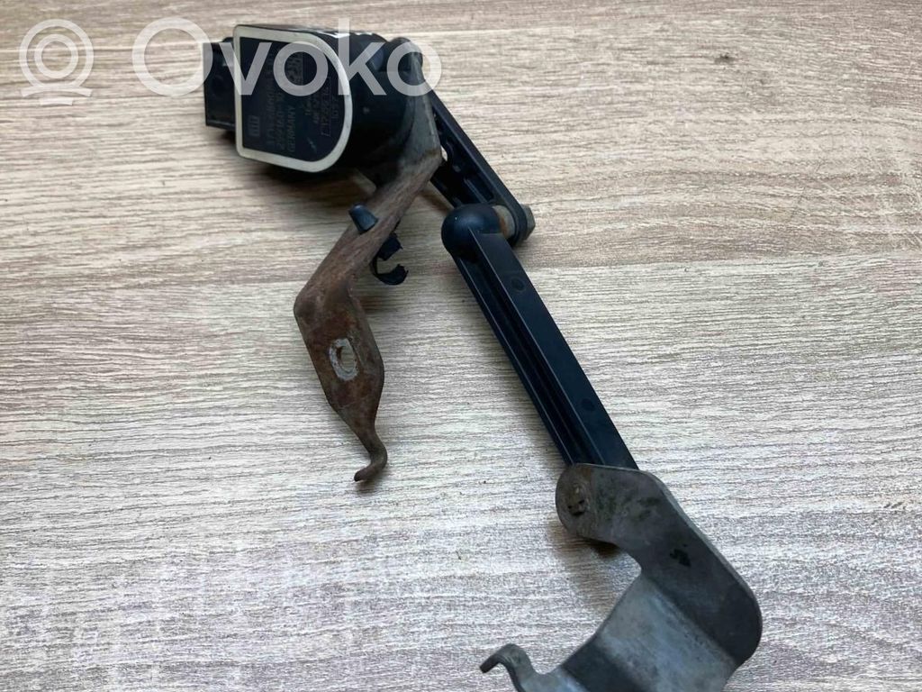 BMW 4 F32 F33 Headlight/headlamp level sensor 
