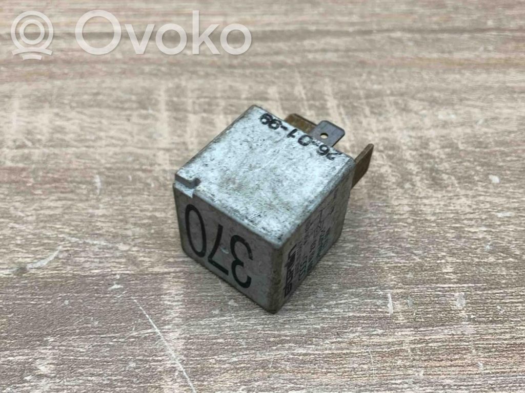 Audi A4 S4 B5 8D Other relay 