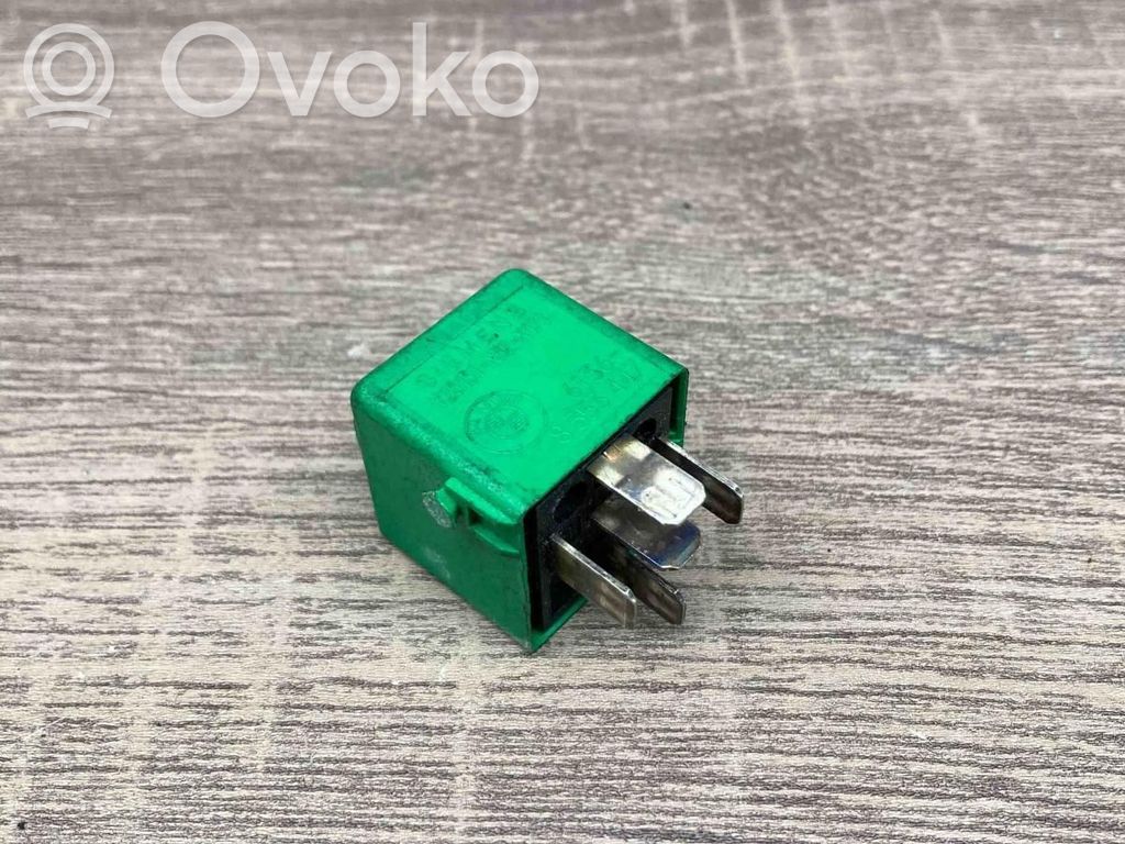 BMW 3 E36 Other relay 