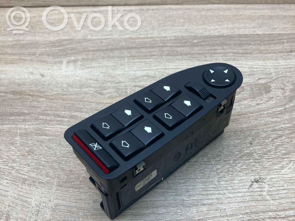 BMW 5 E39 Electric window control switch 