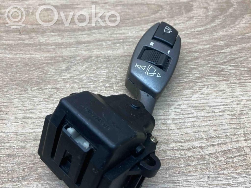 BMW 7 E65 E66 Valytuvų rankenėlė 