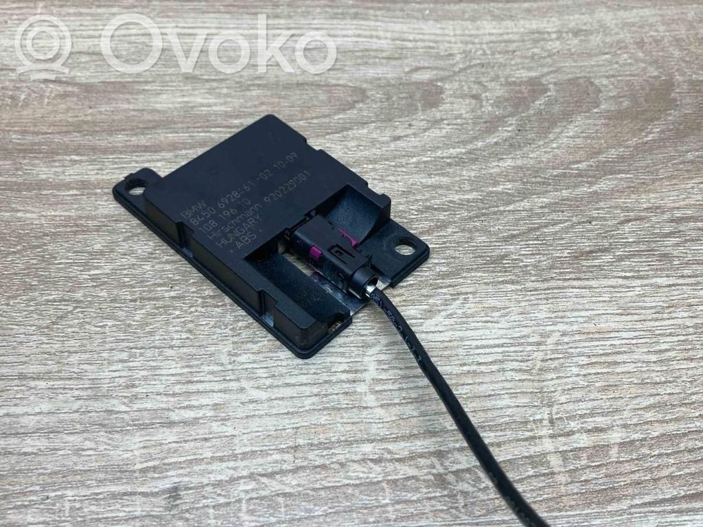 BMW 7 E65 E66 Aerial antenna amplifier 