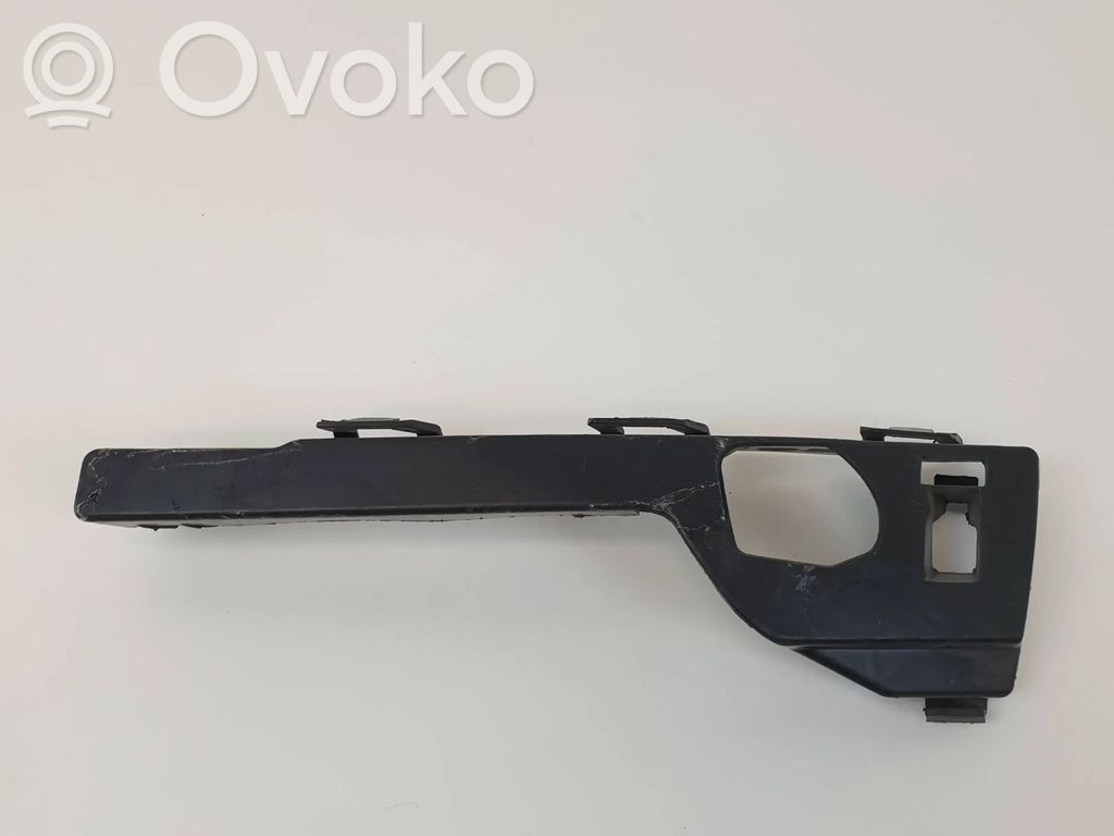 Ford Focus Front bumper mounting bracket 