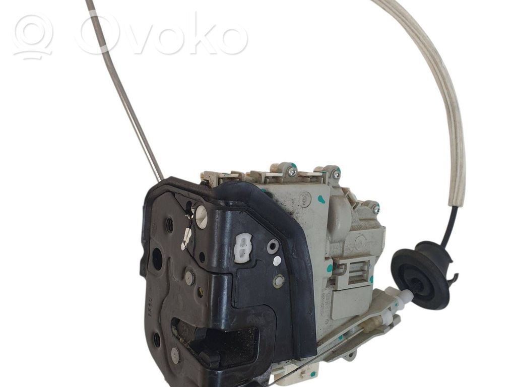 Audi A6 S6 C6 4F Front door lock 