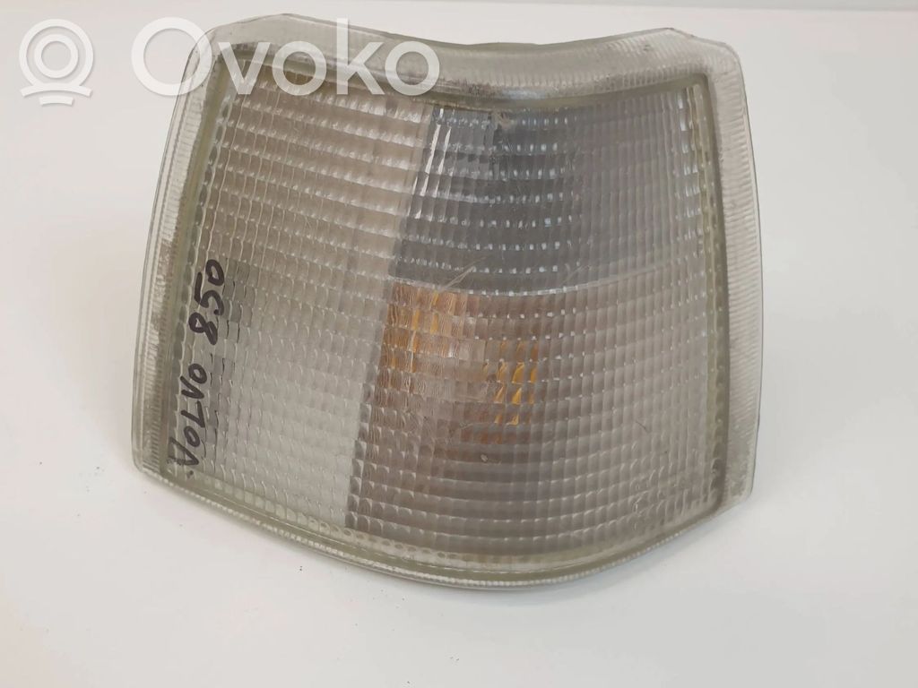 Volvo 850 Front indicator light 