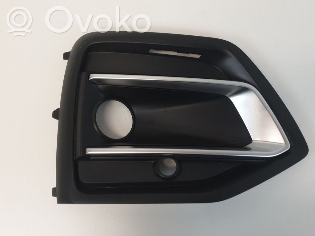 Kratka dolna zderzaka przedniego   80A807680AF,80A807680AFCOX,400611150830