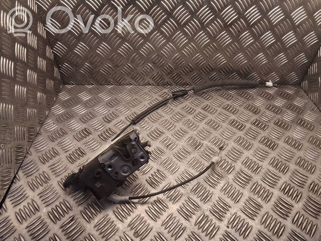 Citroen Berlingo Front door lock 