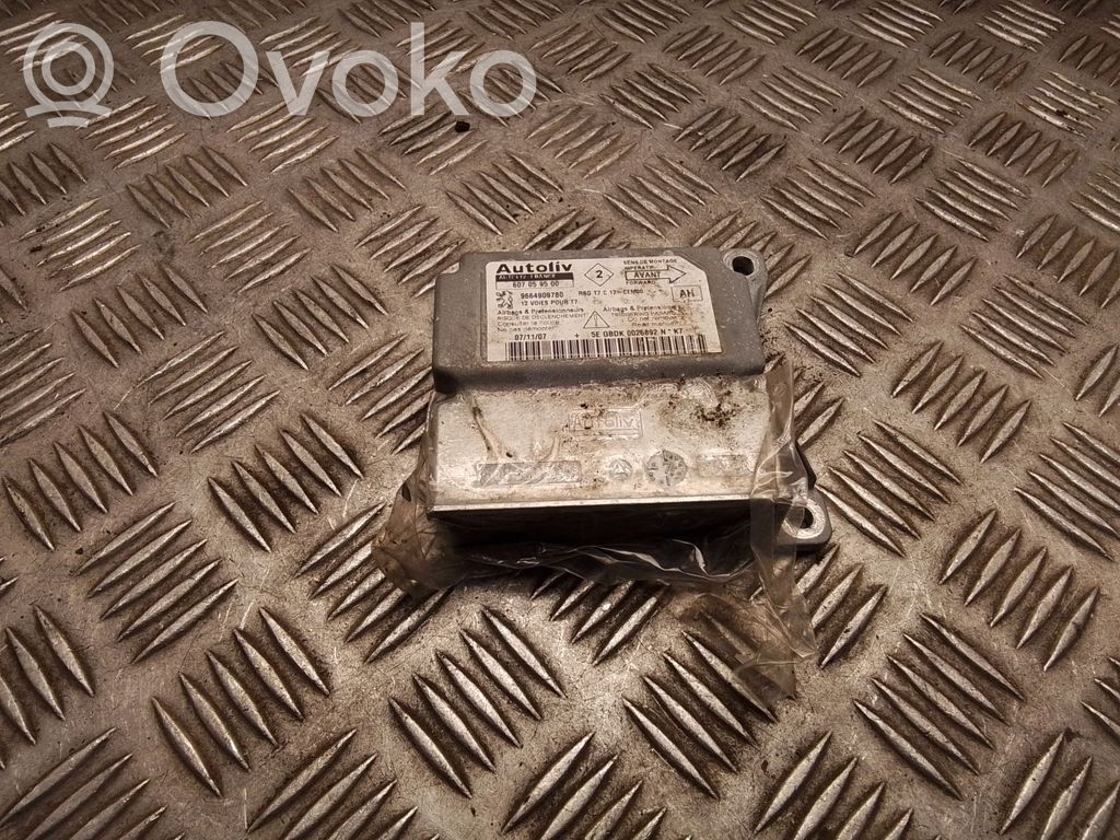 Peugeot 308 Airbag control unit/module 
