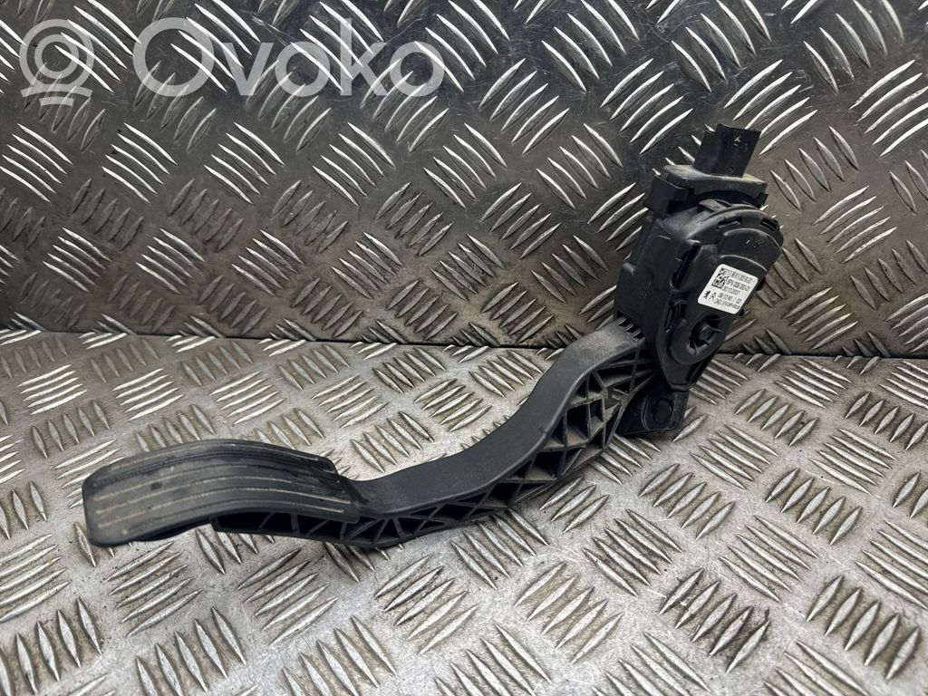 Peugeot 308 Gaspedal 
