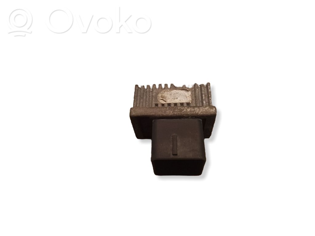 Citroen Berlingo Glow plug pre-heat relay 