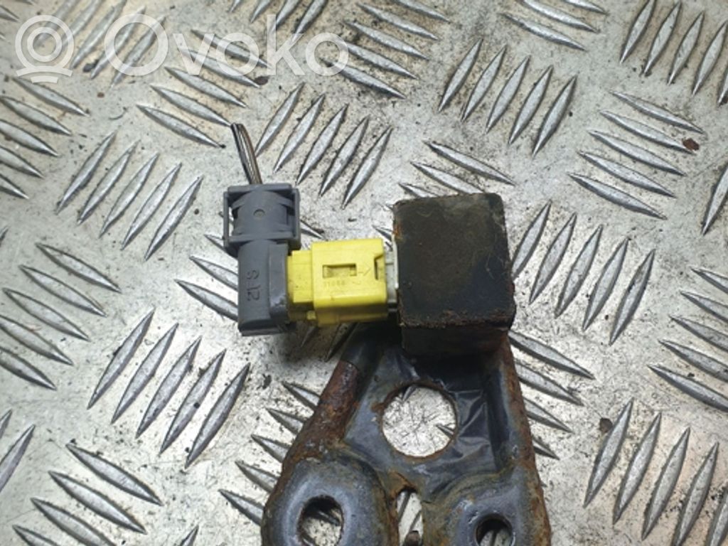 Toyota Yaris Verso Airbag deployment crash/impact sensor 