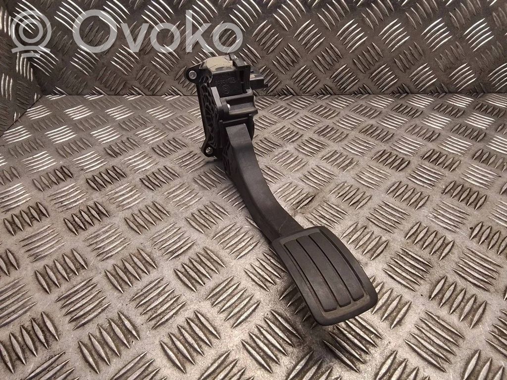 Peugeot 308 Accelerator throttle pedal 