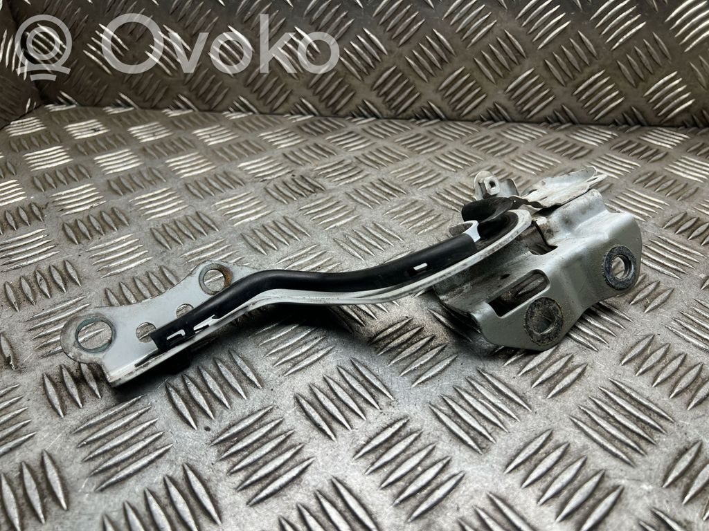 Zawiasy pokrywy / maski silnika   130R