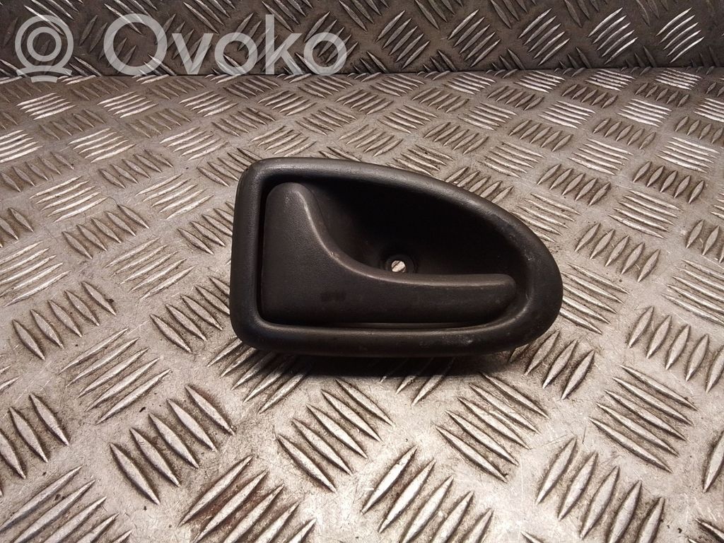 Opel Vivaro Manecilla interna puerta delantera 
