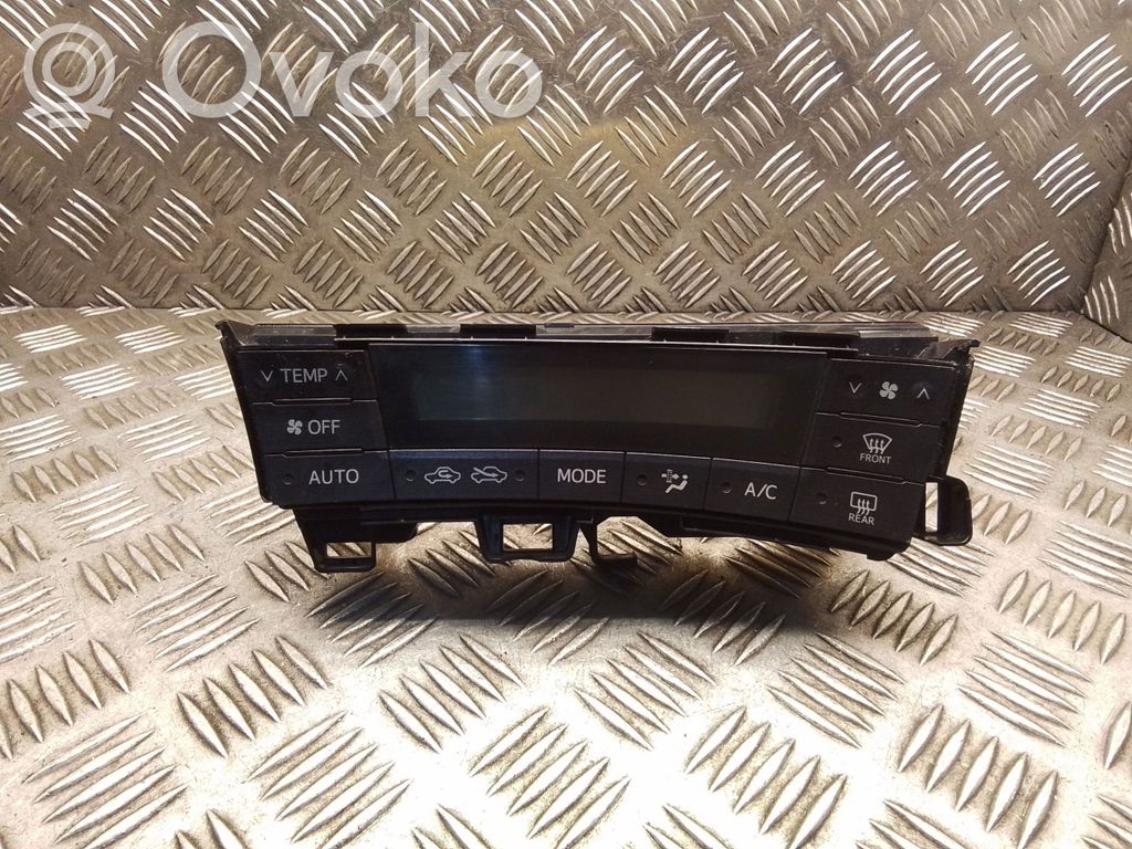 Toyota Prius (XW30) Panel klimatyzacji 