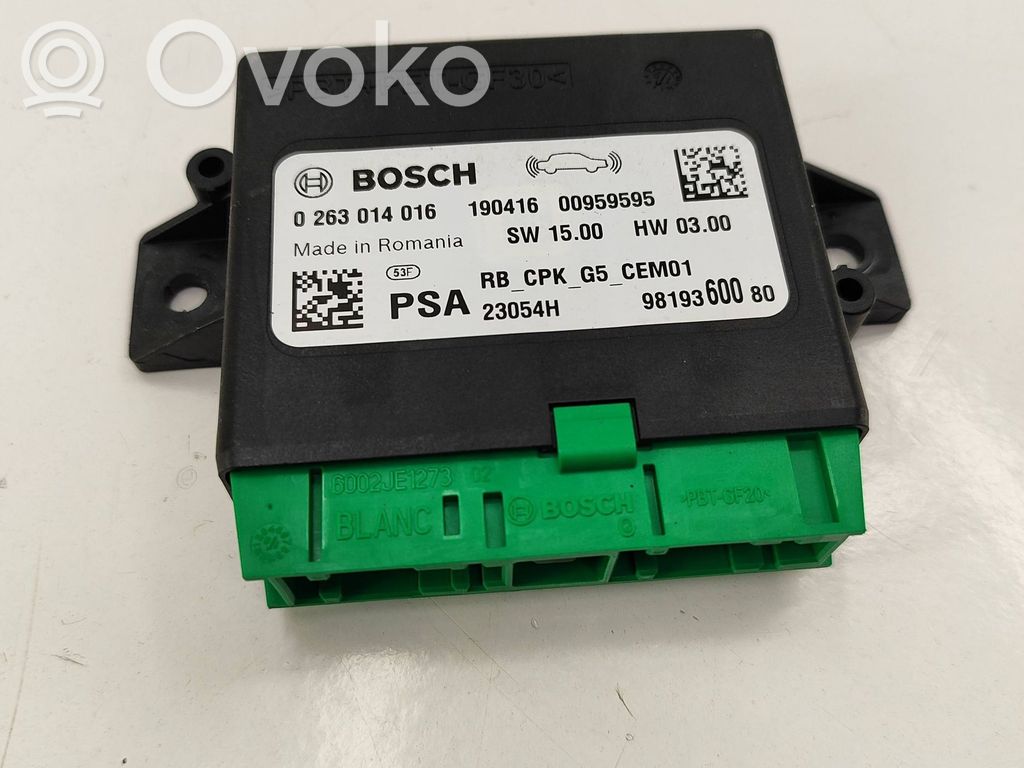 Peugeot 5008 II Parking PDC control unit/module 