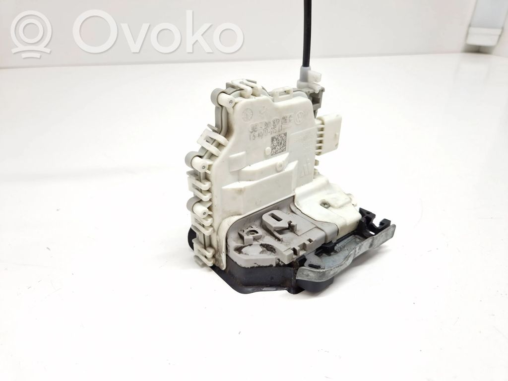 Audi A4 S4 B9 Priekinė durų spyna 