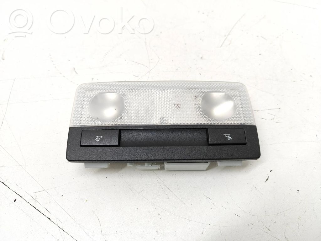 Opel Astra K Luz del asiento trasero 