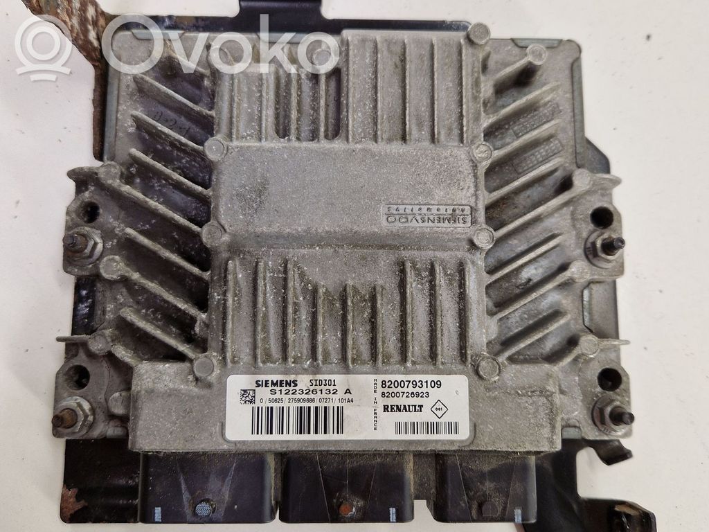 Renault Laguna III Dzinēja vadības bloks 