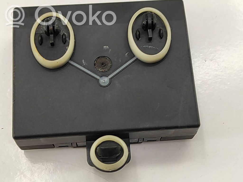 Volkswagen Golf VII Door control unit/module 