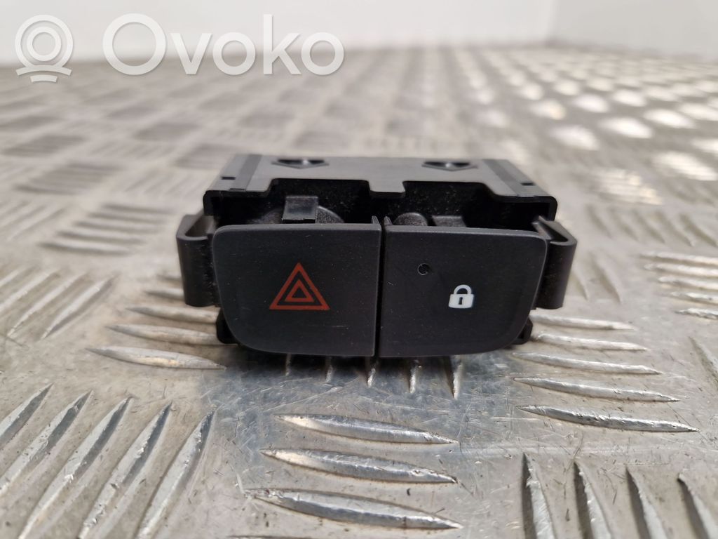 Fiat Talento Hazard light switch 