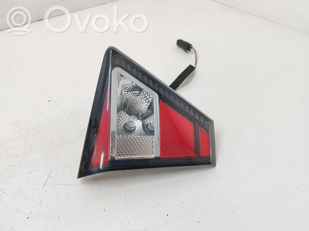 Ford Kuga II Takaluukun takavalot 