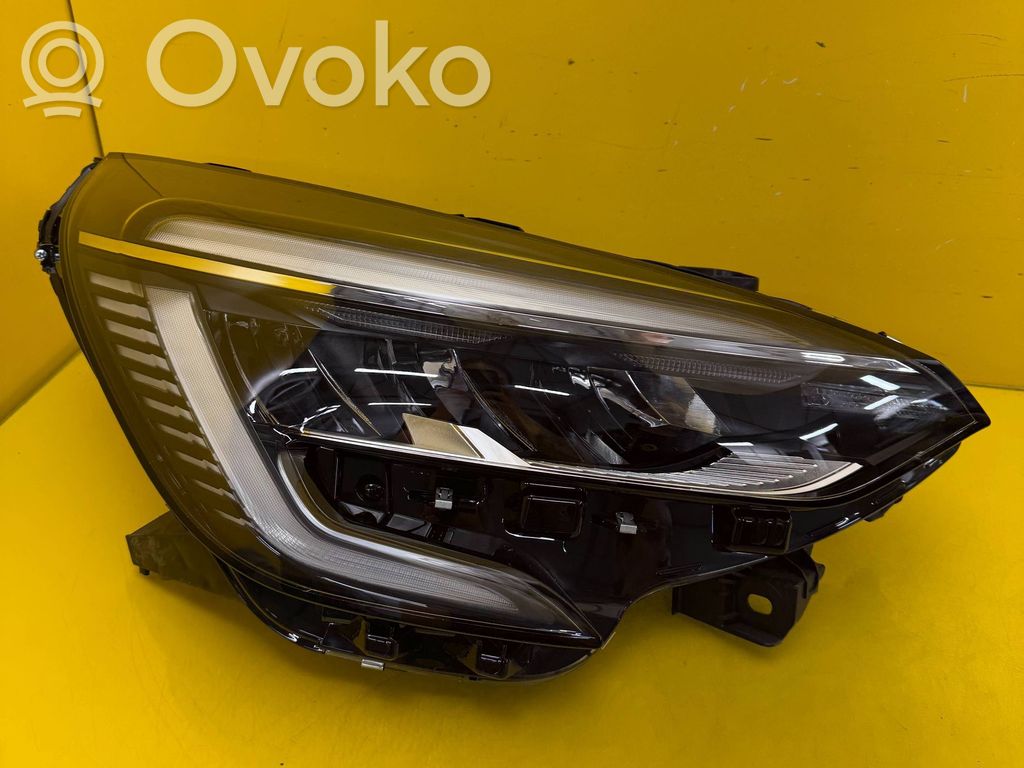 Renault Clio V Scheinwerfer 
