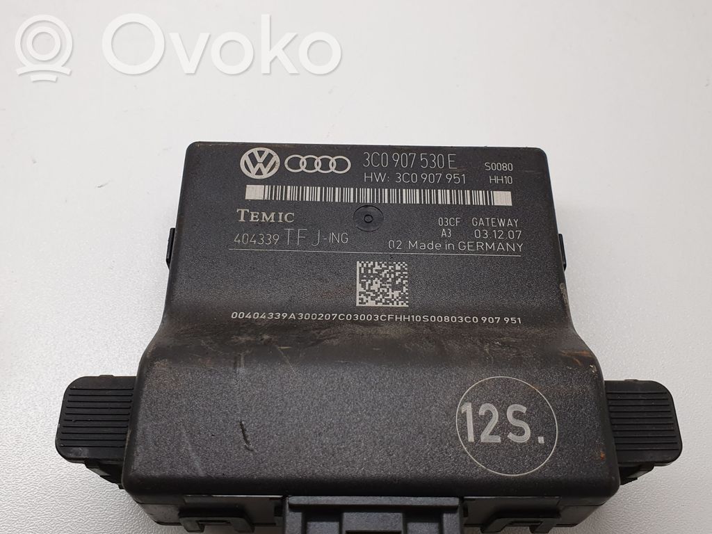 Volkswagen PASSAT B6 Módulo de control Gateway 