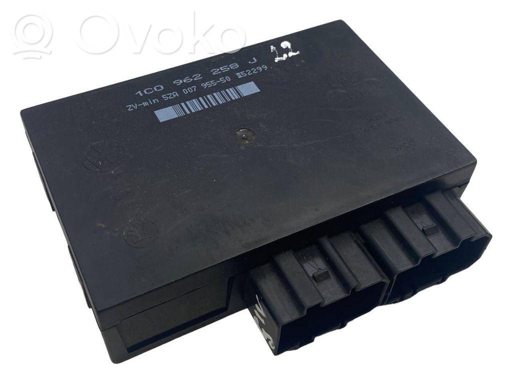 Volkswagen Golf IV Comfort/convenience module 