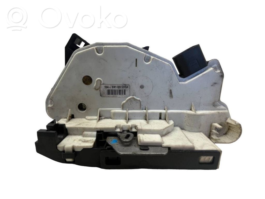 Volkswagen Scirocco Etuoven lukko 