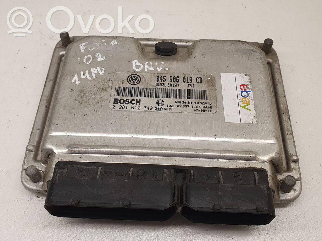 Volkswagen PASSAT B5.5 Engine control unit/module 