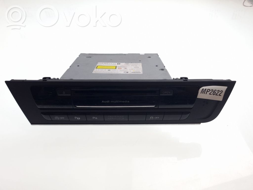 Panel / Radioodtwarzacz CD/DVD/GPS   4G0035670D,4G0035670A