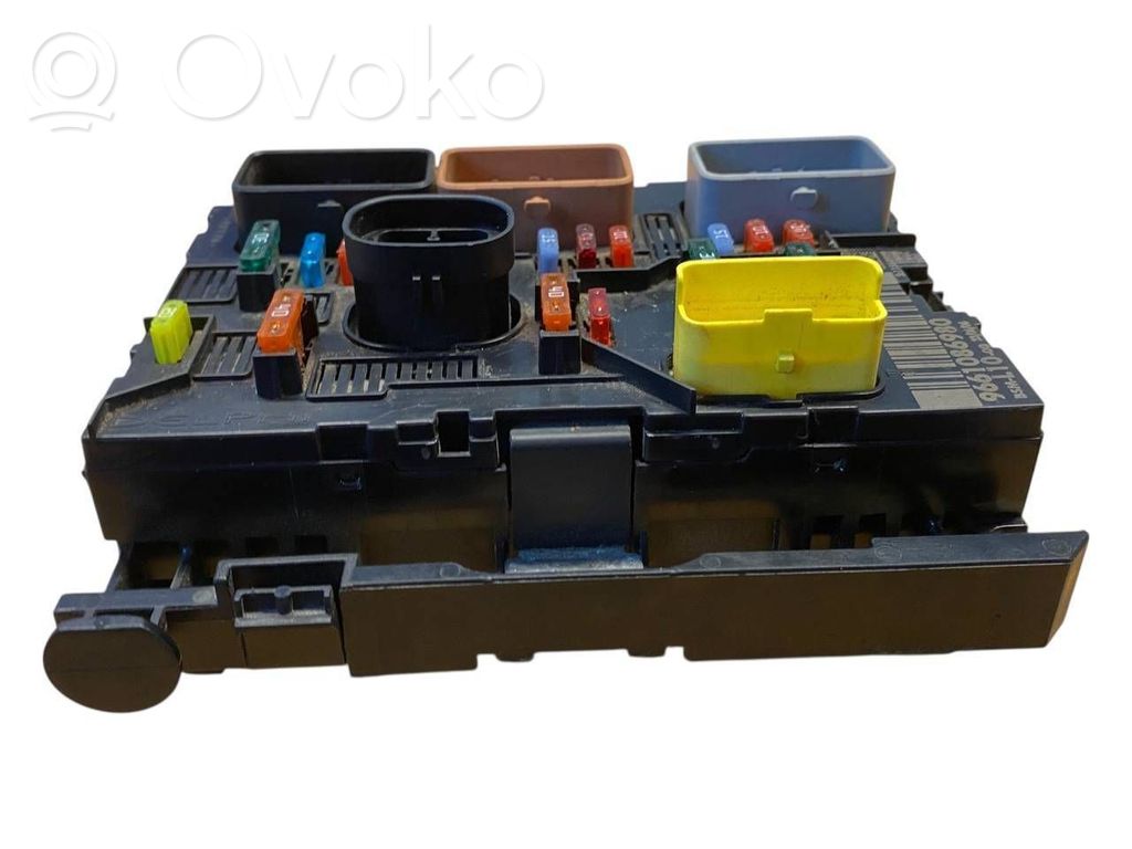 Ramka / Moduł bezpieczników   6500FH,9661086980