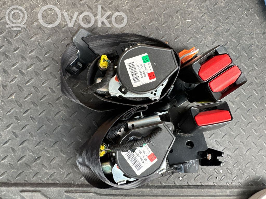 Volvo V40 Cinturón trasero 
