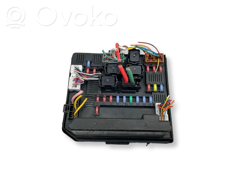 Nissan Qashqai+2 Modulo fusibile 