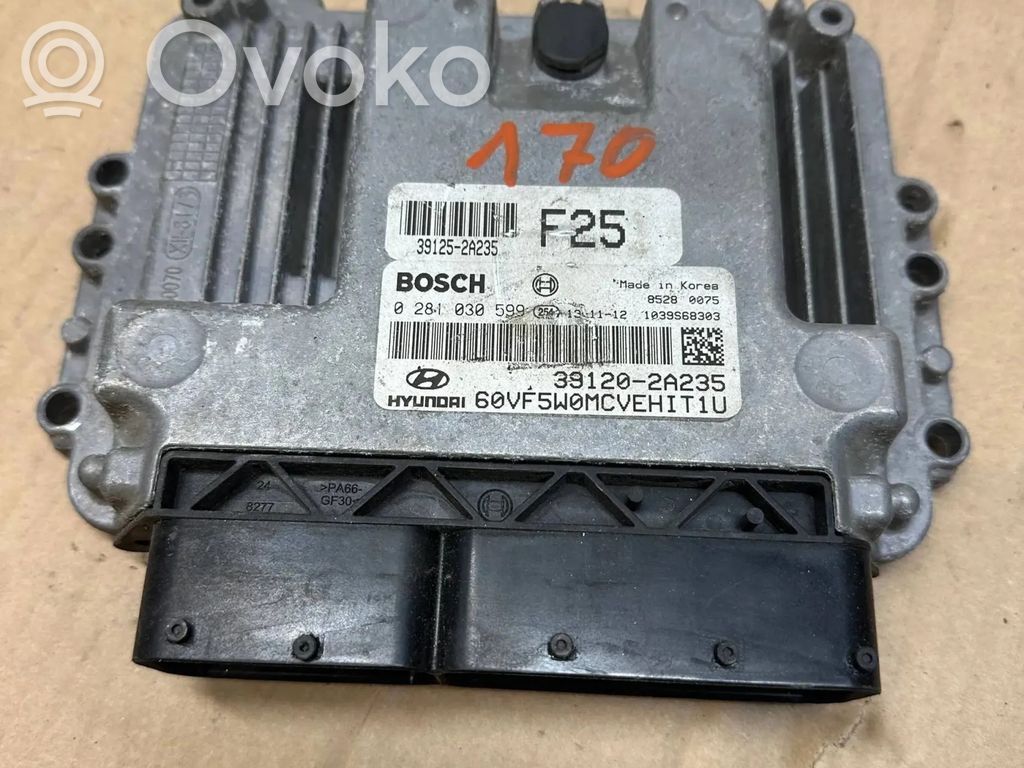 Hyundai i40 Engine ECU kit and lock set 
